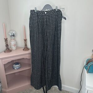 NWT Trendyol Monochrome Patterned Pants